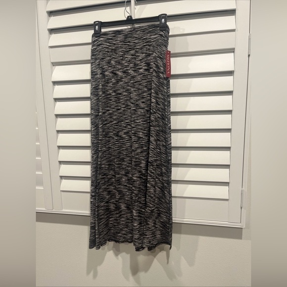 Merona Speckled Gray and Black Maxi Skirt - Picture 1 of 5